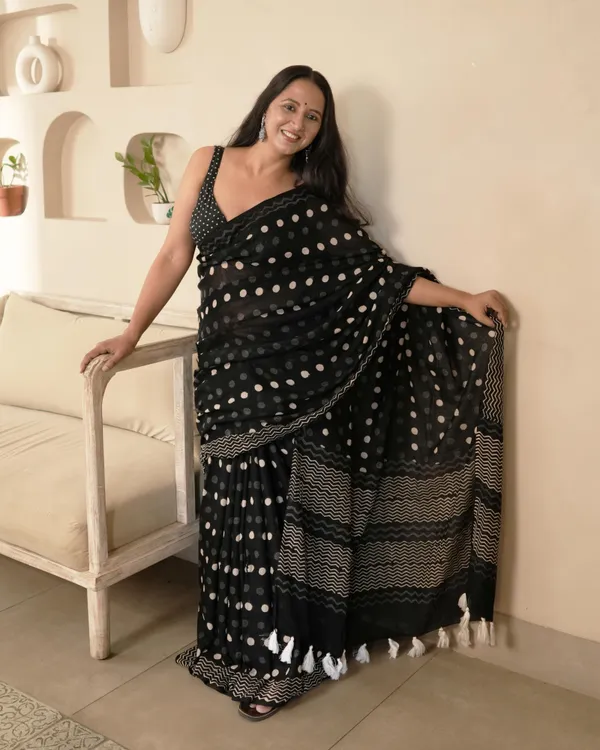 Multicolour_Cotton_Polka_Moonga_Hblock_Print_Saree_With_Tassels_For_Women